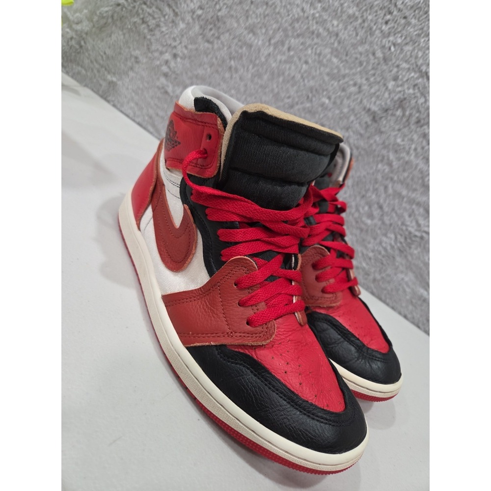 Jordan 1 High Method of Make FB9891-600 Women's  Sz 11 Men Sz‎ 9.5